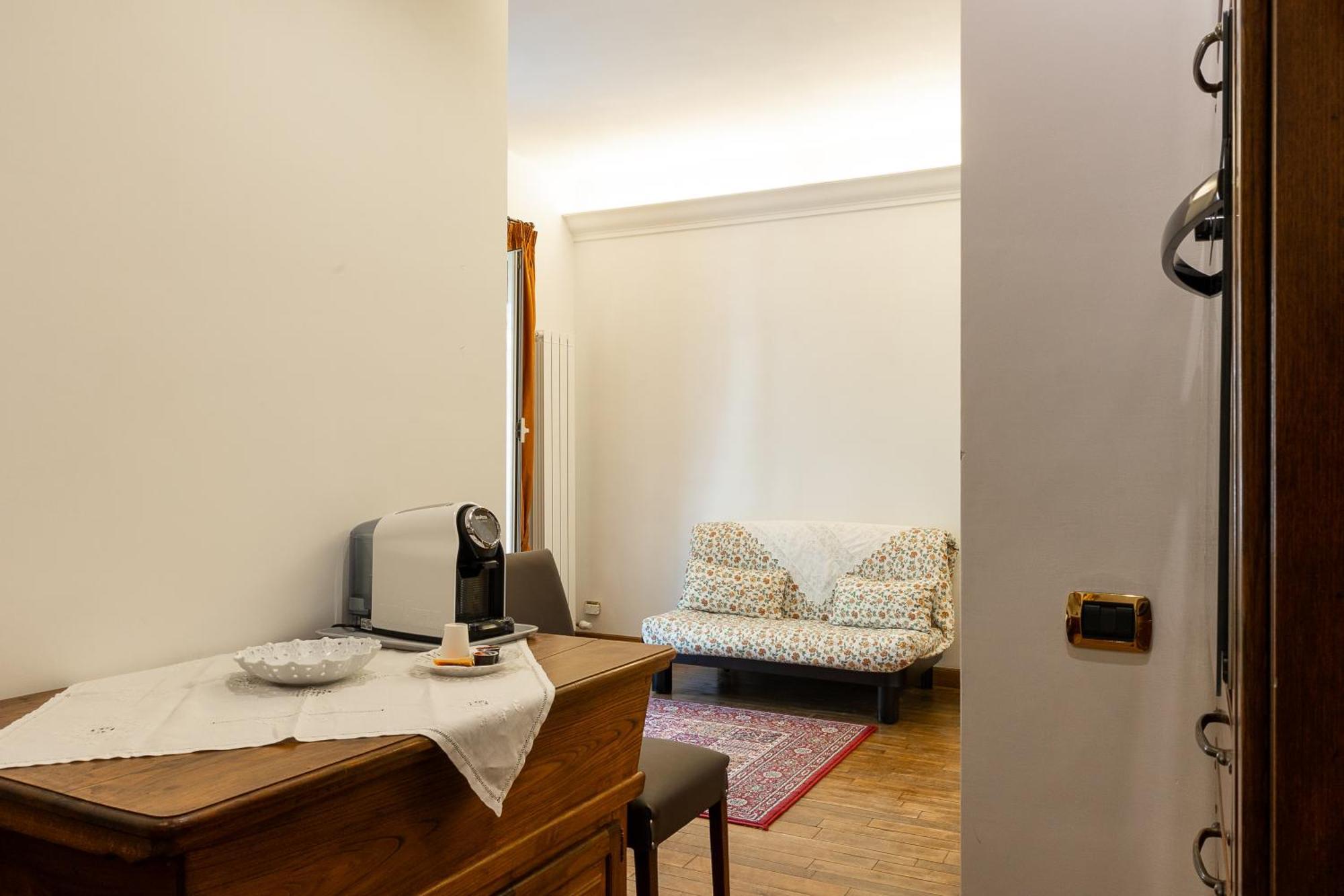 Altobelli Apartment Roma Exterior foto